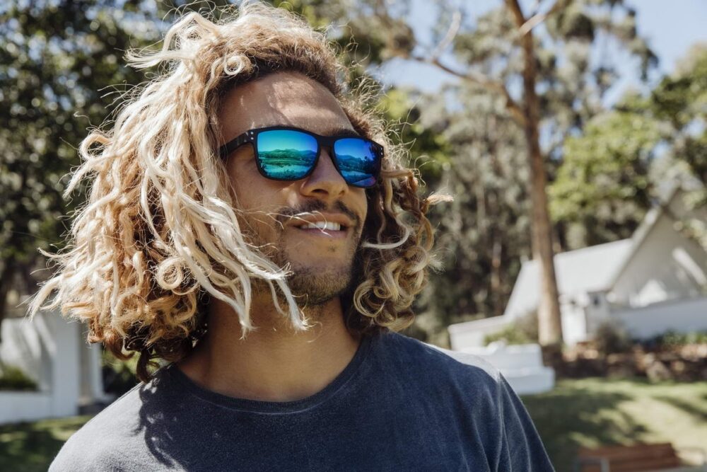 Sorte letvægts Wayfarer Style Solbriller - Blå spejlglas - Billede 3